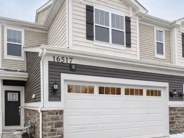 16517 W Golden Valley Lane, Lockport, IL 60441