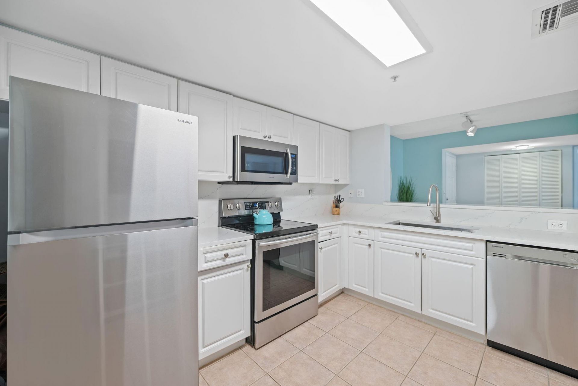 520 SE 5th Avenue, Unit 2202, Fort Lauderdale, FL 33301 Photo