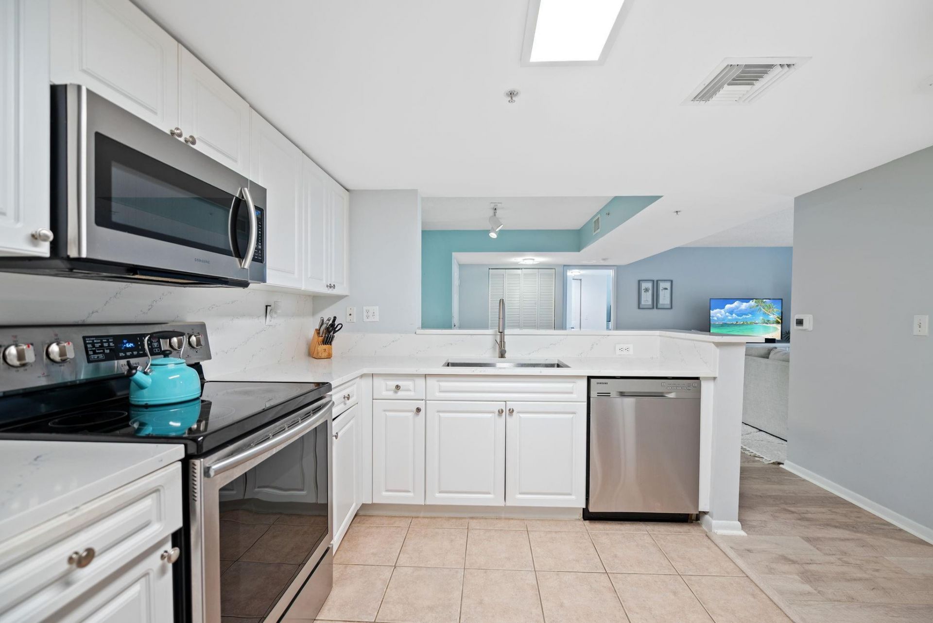 520 SE 5th Avenue, Unit 2202, Fort Lauderdale, FL 33301 Photo