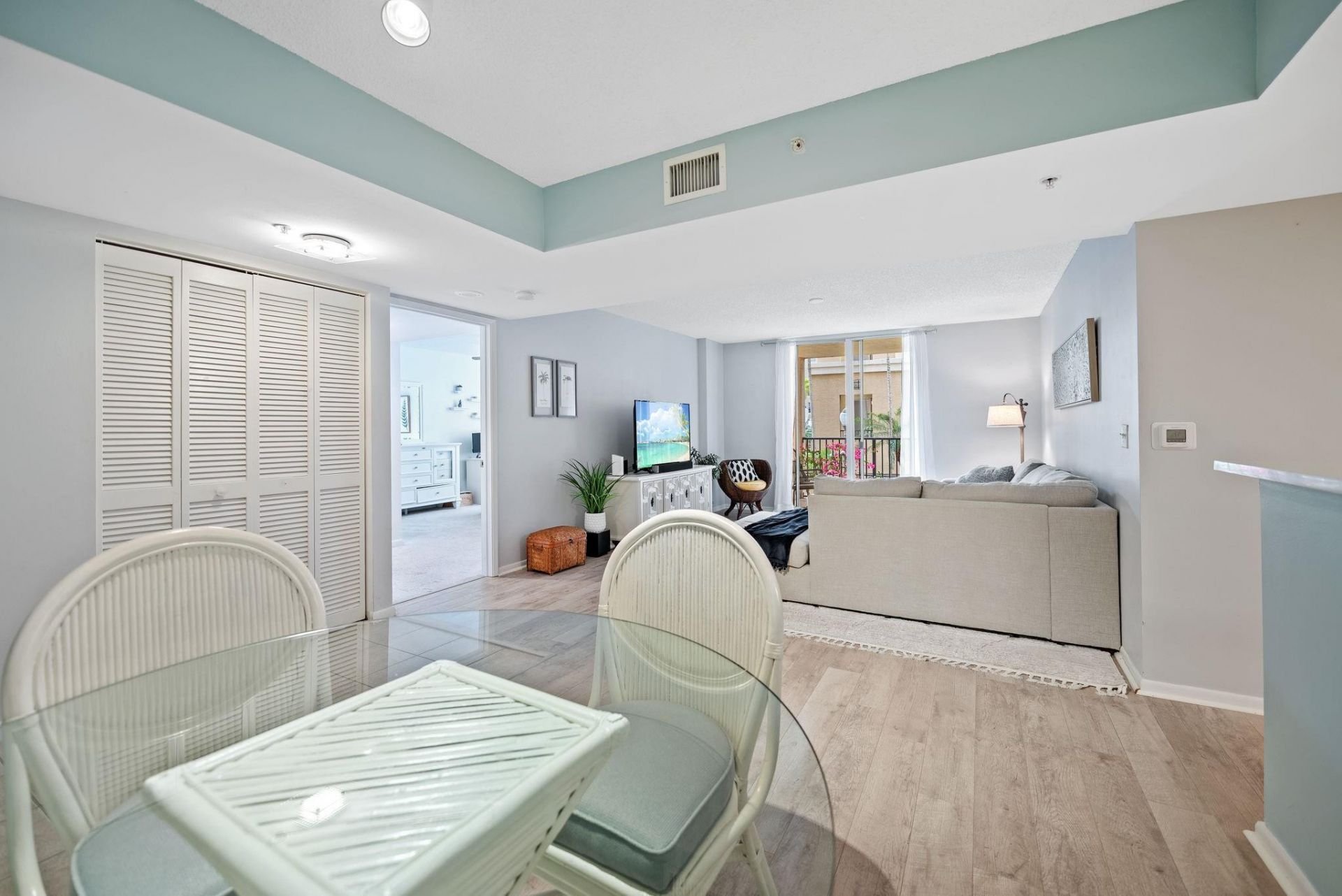 520 SE 5th Avenue, Unit 2202, Fort Lauderdale, FL 33301 Photo