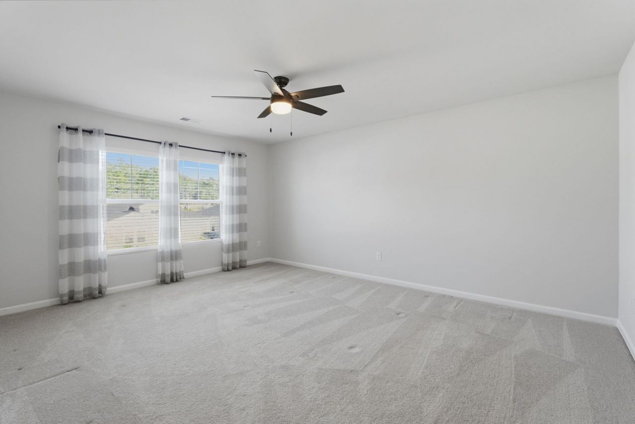 1580 Swing Bridge Way Photo 14