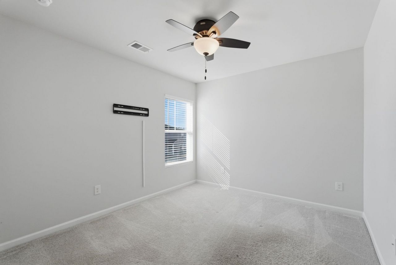 1580 Swing Bridge Way Photo 37