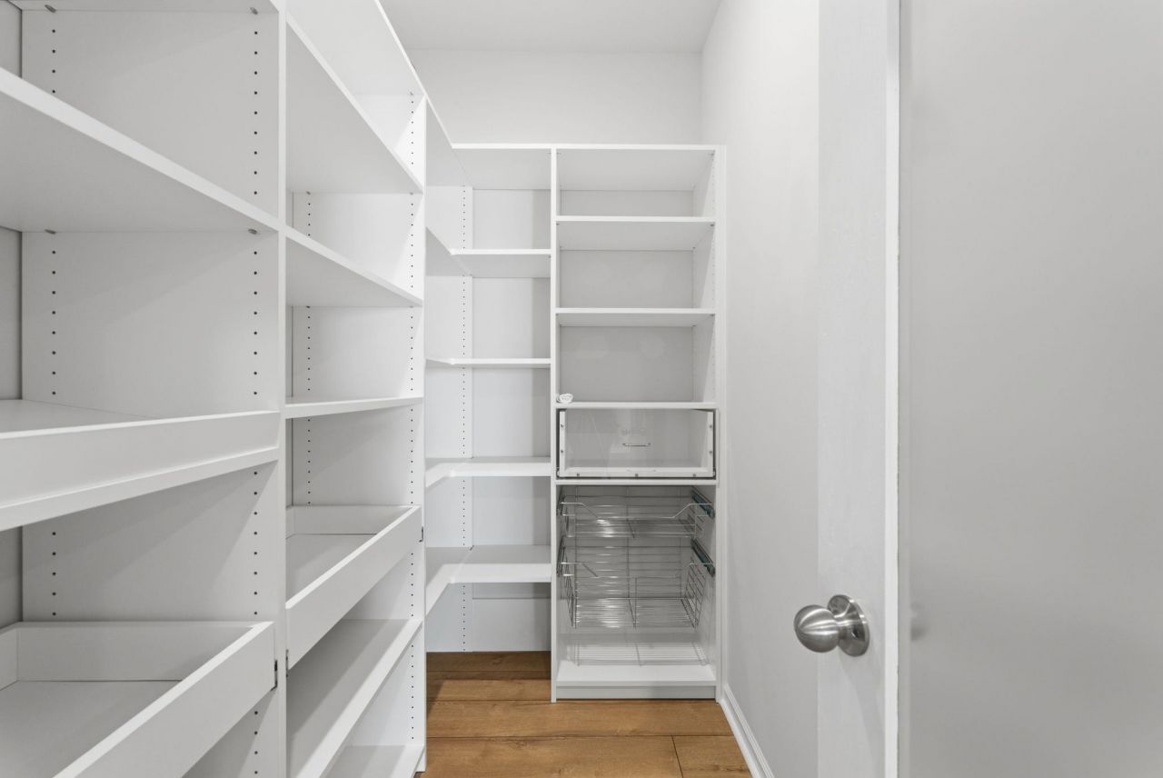 1580 Swing Bridge Way Photo 9