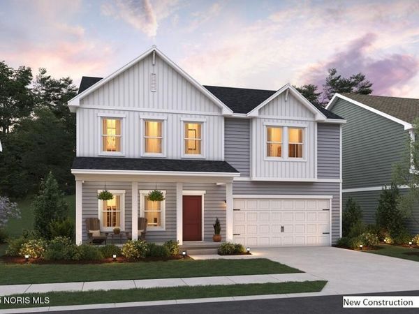 927 Darter Drive, Bowling Green, OH 43402