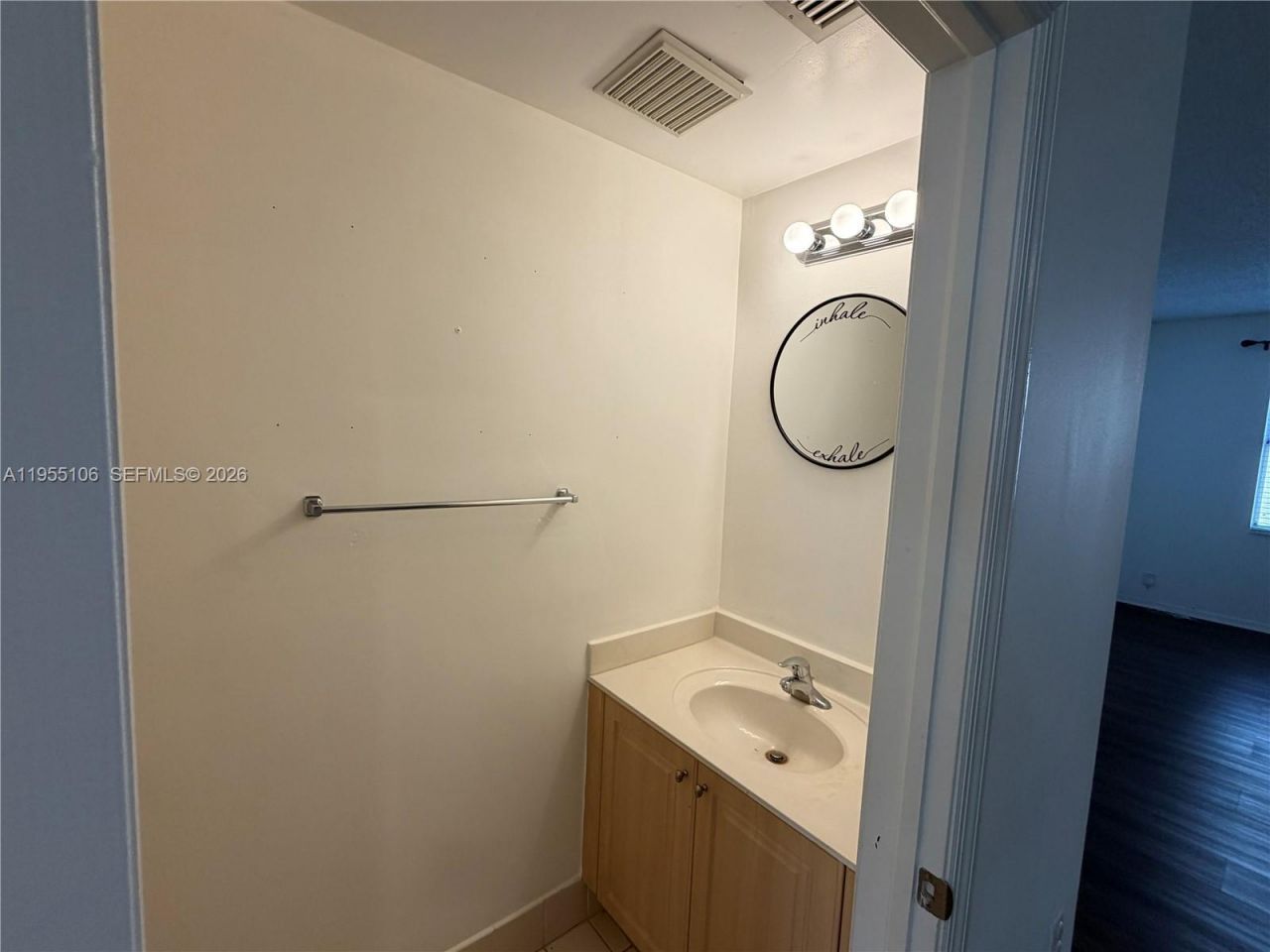 4256 NE 9th St, Homestead, FL 33033 Photo