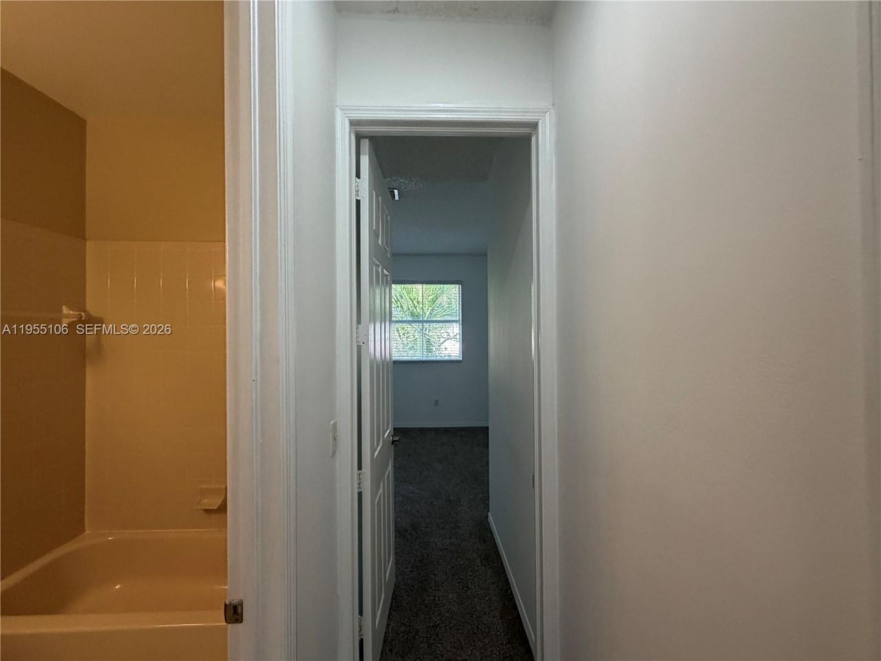 4256 NE 9th St, Homestead, FL 33033 Photo