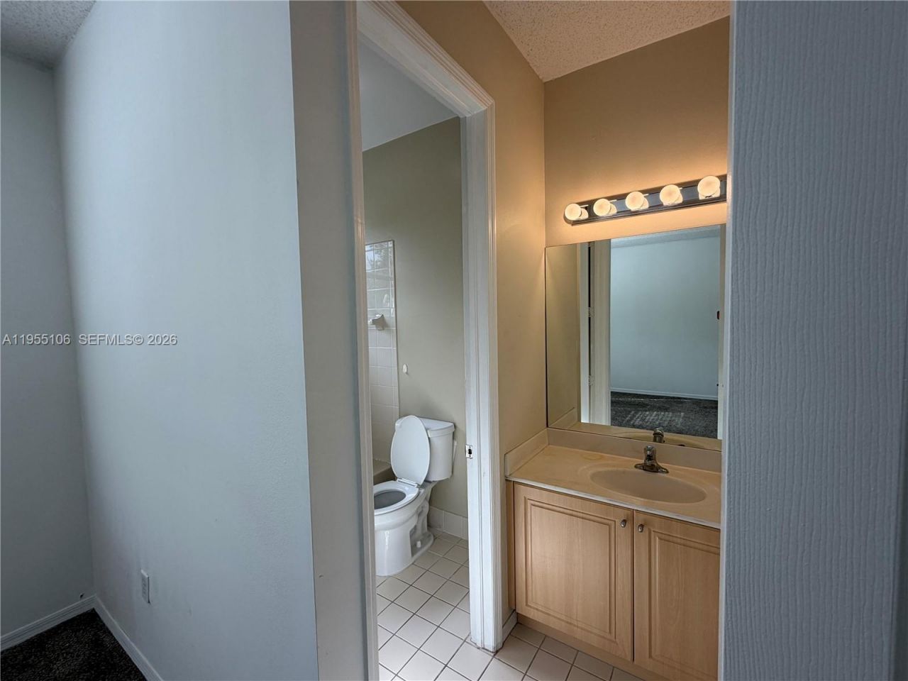 4256 NE 9th St, Homestead, FL 33033 Photo