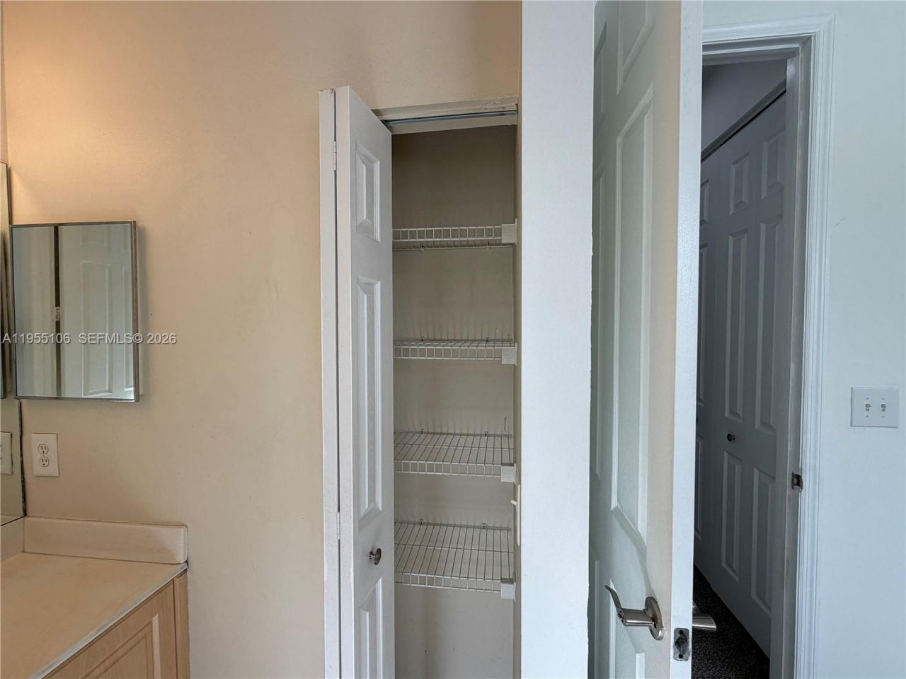 4256 NE 9th St, Homestead, FL 33033 Photo