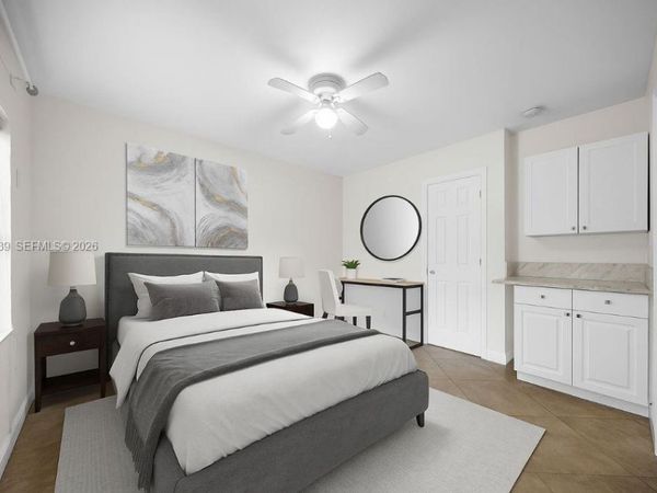 1041 NE 9th Ave, Unit A3, Fort Lauderdale, FL 33304