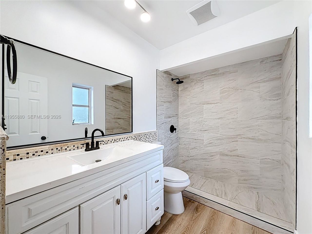 2424 SE 17th Cswy, Unit 312B, Fort Lauderdale, FL 33316 Photo