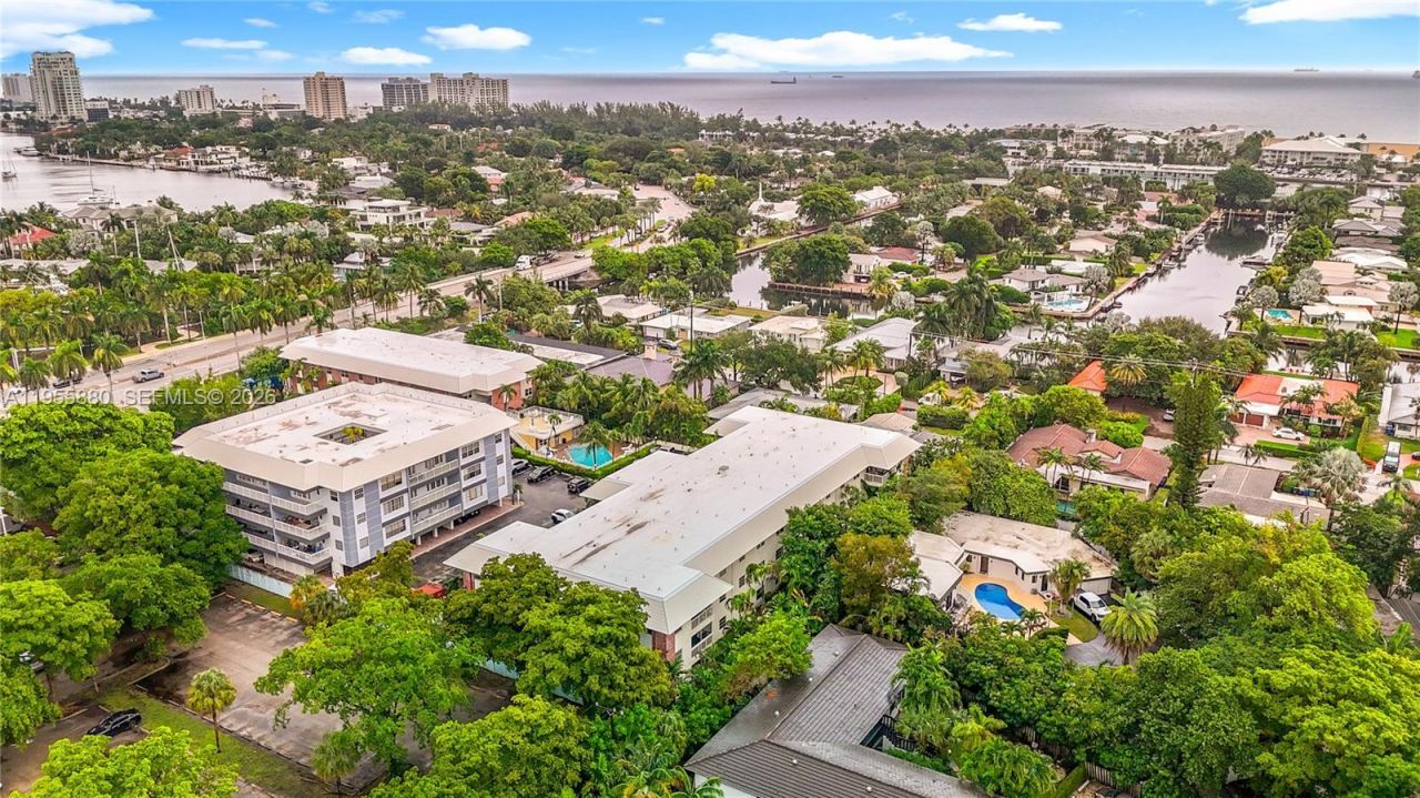 2424 SE 17th Cswy , Unit 312B, Fort Lauderdale, FL 33316 Photo