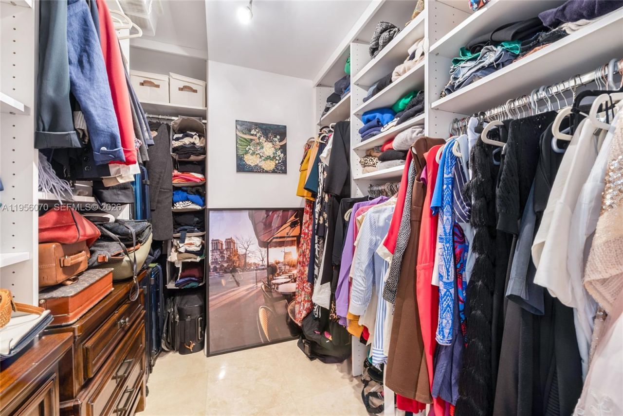 1581 Brickell Ave, Unit 2302, Miami, FL 33129 Photo