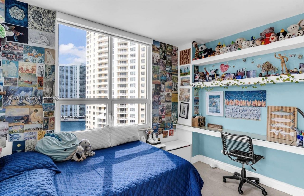 808 Brickell Key Dr, Unit 1808, Miami, FL 33131 Photo