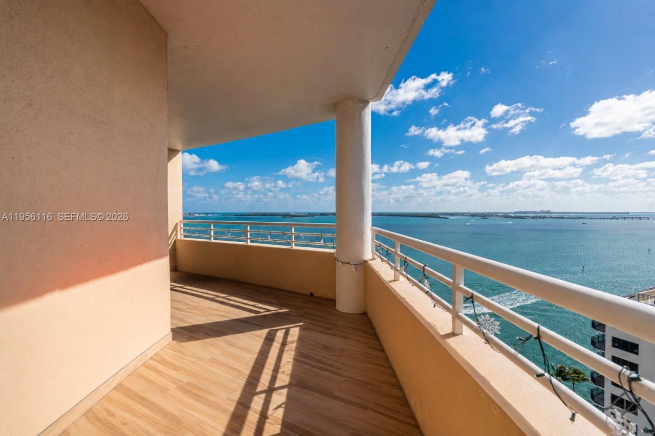 808 Brickell Key Dr, Unit 1808, Miami, FL 33131 Photo