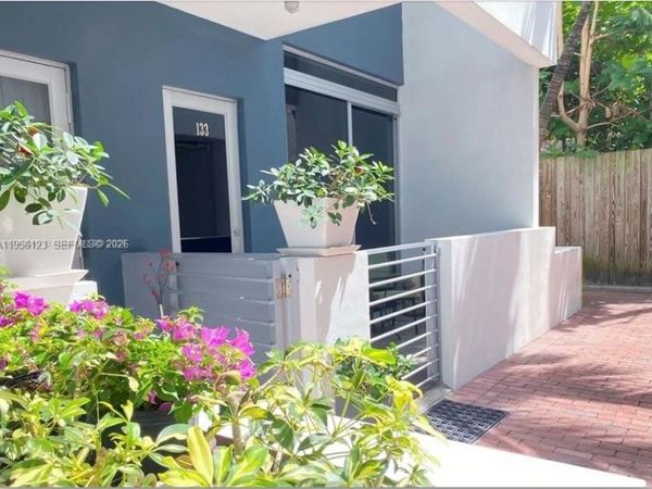 3339 Virginia St, Unit 133, Miami, FL 33133