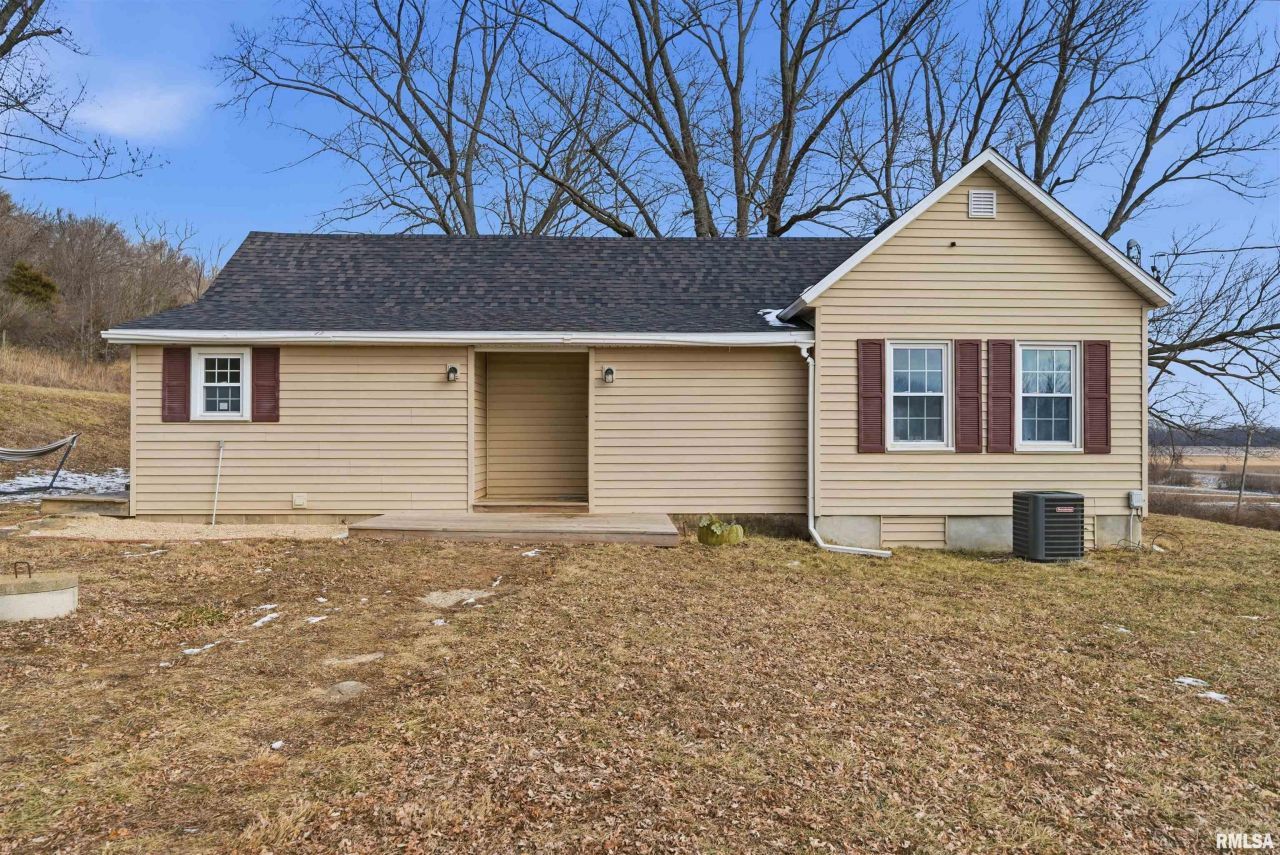 13213 W Wheeler Road, Glasford, IL 61533 Main Photo