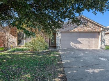 8313 Water Buck Run, Fort Worth, TX 76179