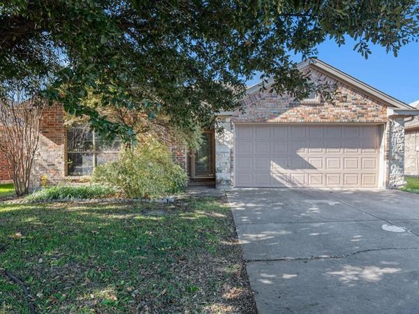 8313 Water Buck Run, Fort Worth, TX 76179