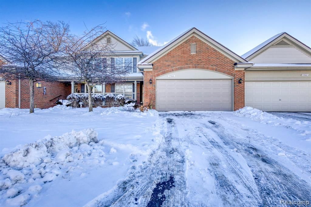 5964 Augusta Lane, Holly Township, MI 48439 Main Photo