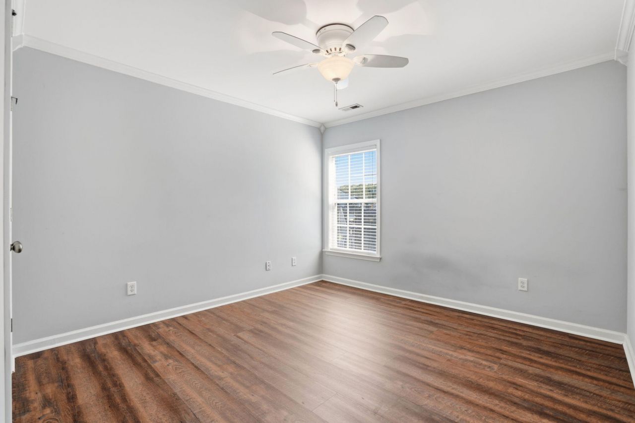 2148 Summerwood Drive Photo 32