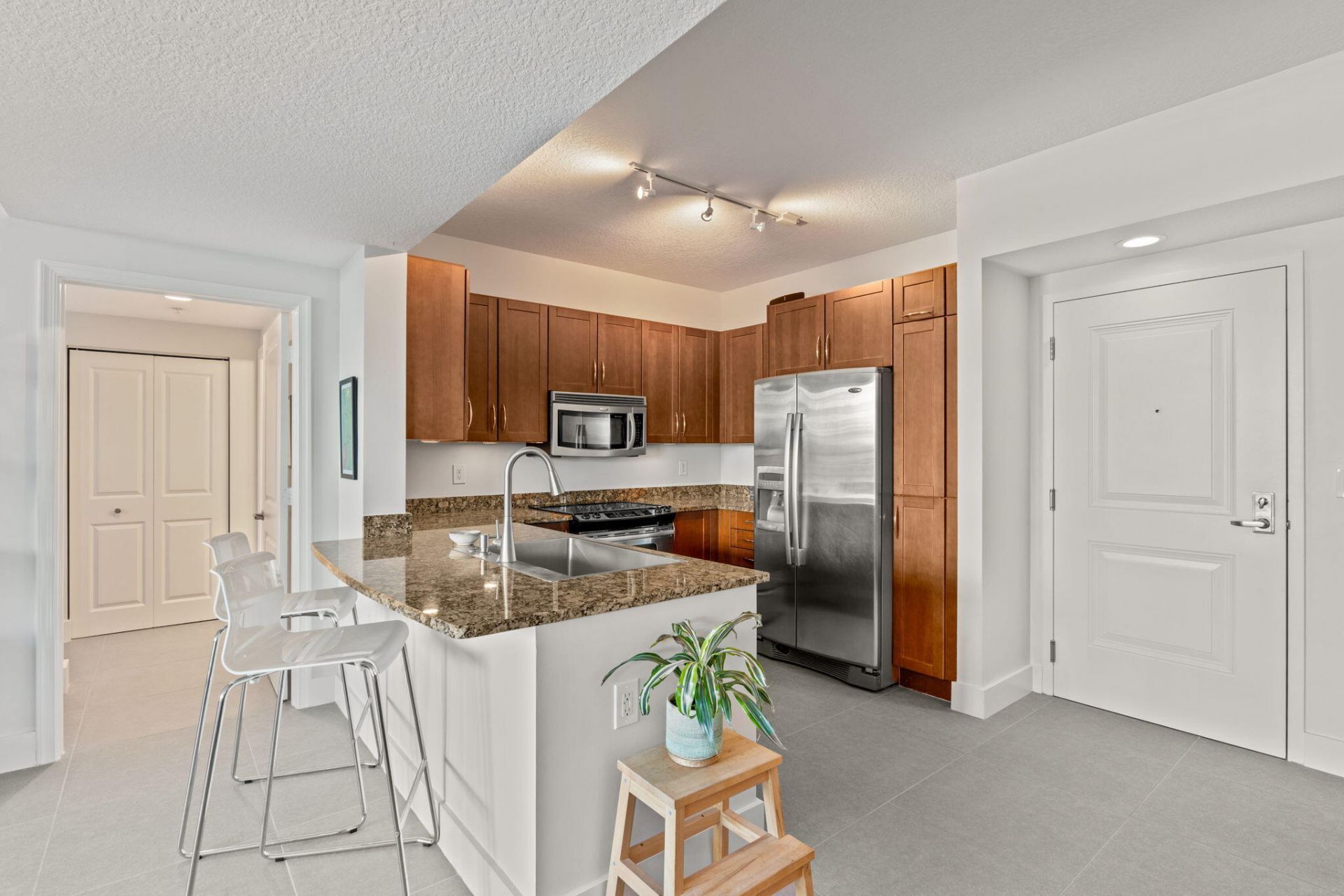 350 N Federal Highway, Unit 810, Boynton Beach, FL 33435 Photo