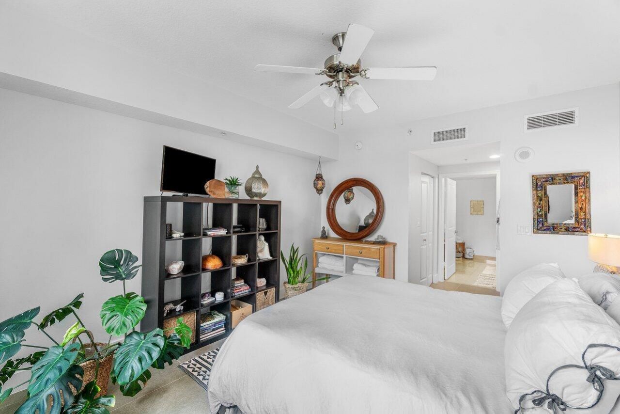 350 N Federal Highway, Unit 810, Boynton Beach, FL 33435 Photo