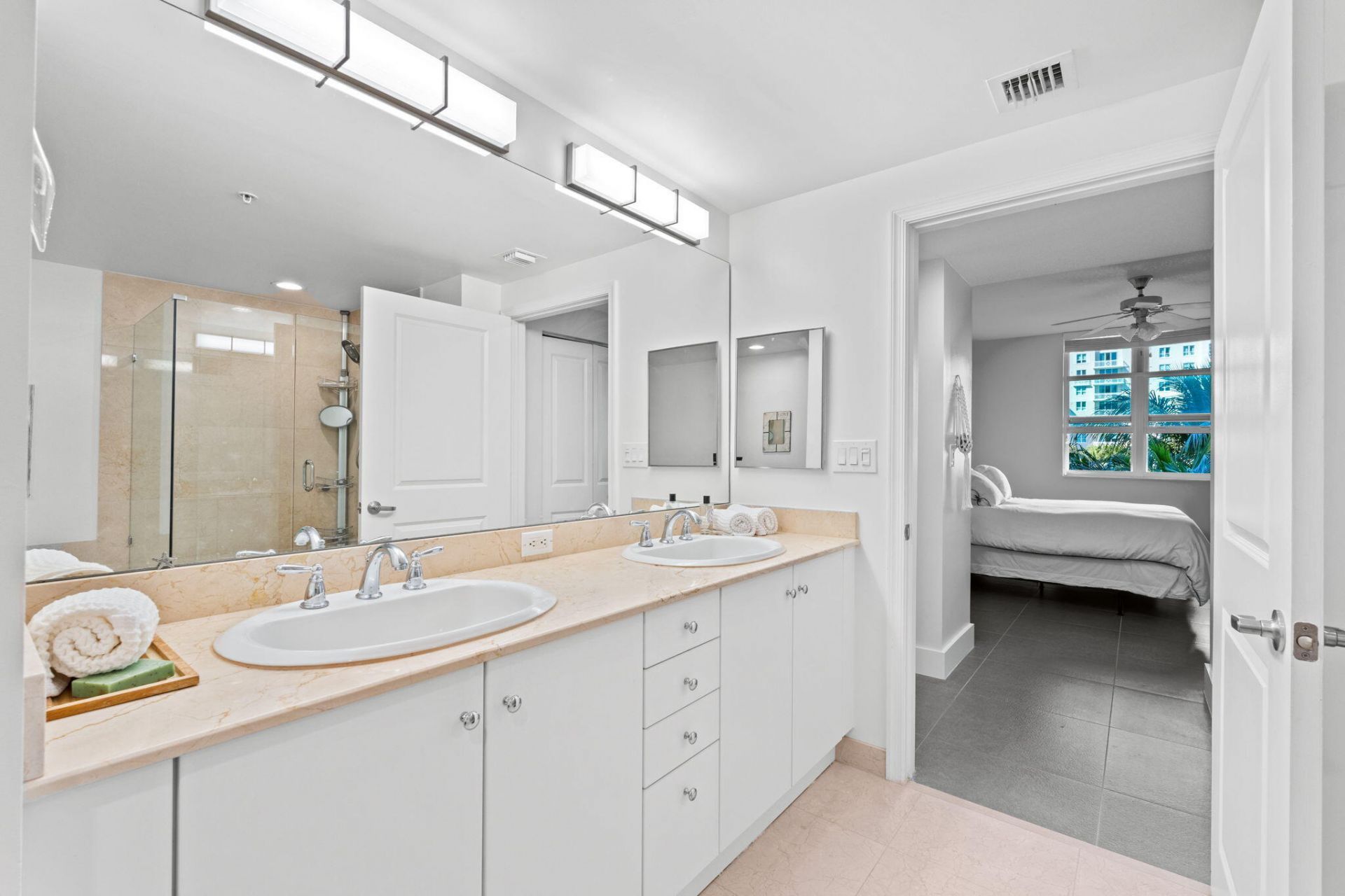 350 N Federal Highway, Unit 810, Boynton Beach, FL 33435 Photo