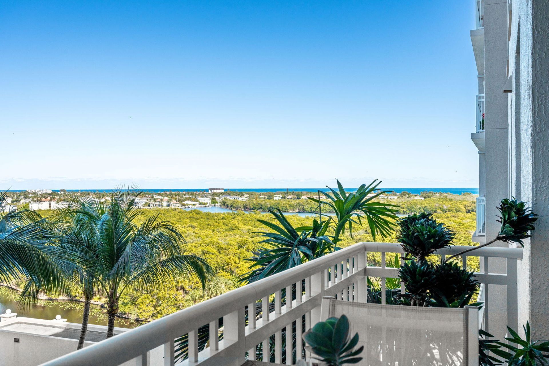 350 N Federal Highway, Unit 810, Boynton Beach, FL 33435 Photo