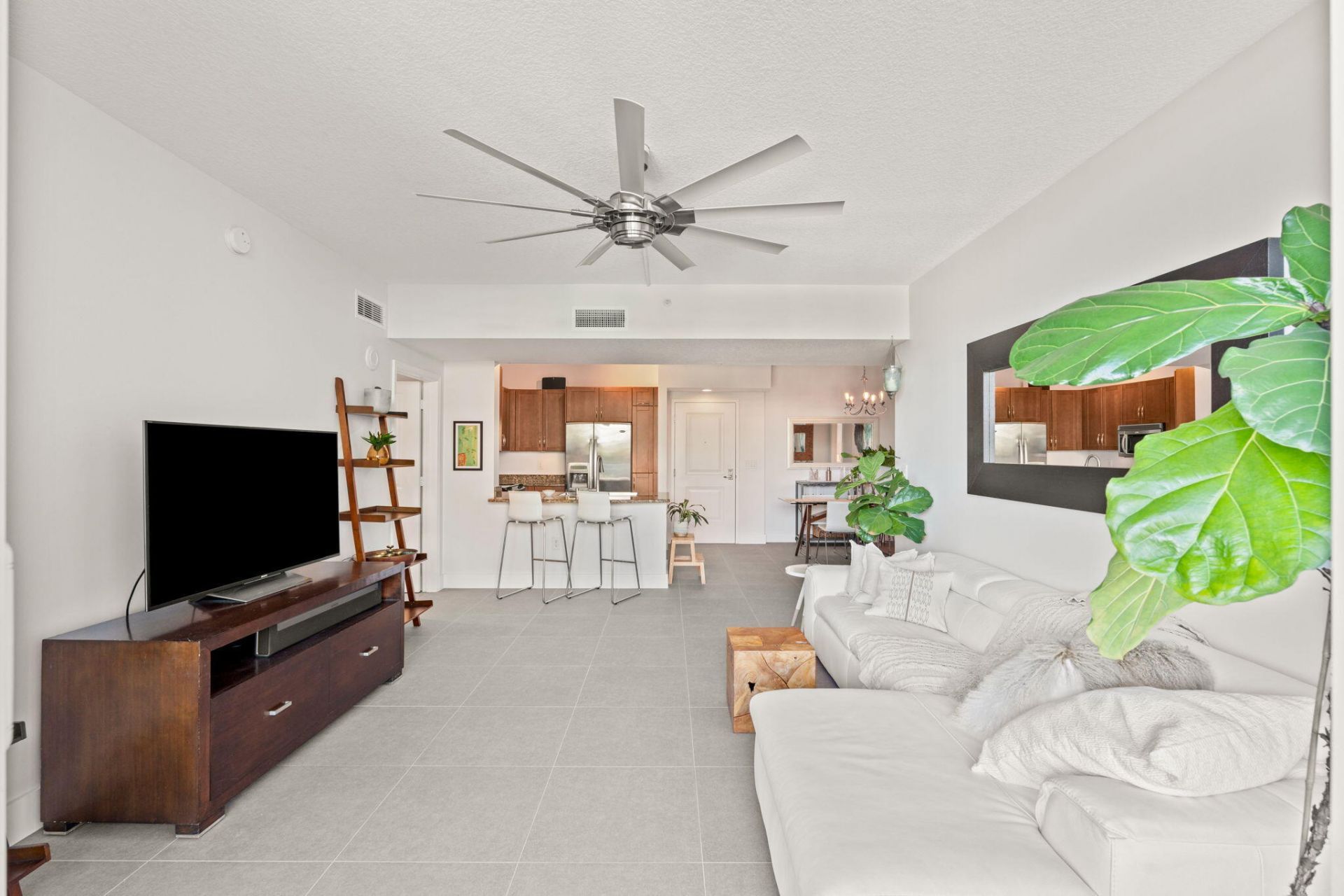 350 N Federal Highway, Unit 810, Boynton Beach, FL 33435 Photo