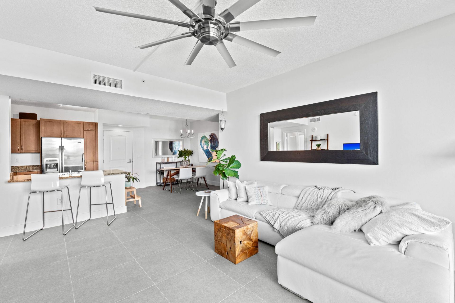 350 N Federal Highway, Unit 810, Boynton Beach, FL 33435 Photo