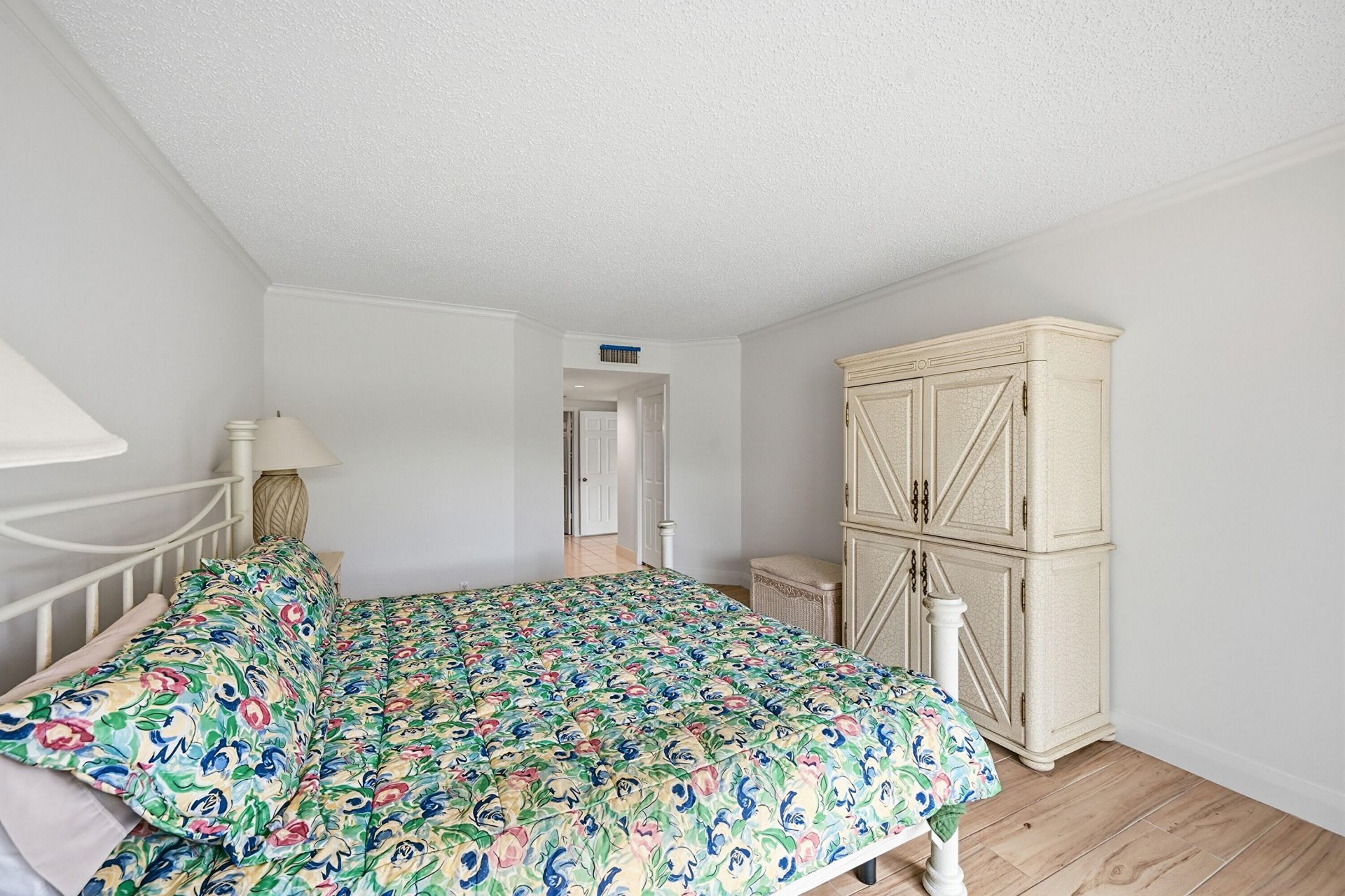 1109 E Marine Way E, Unit L1l + Boat, North Palm Beach, FL 33408 Photo