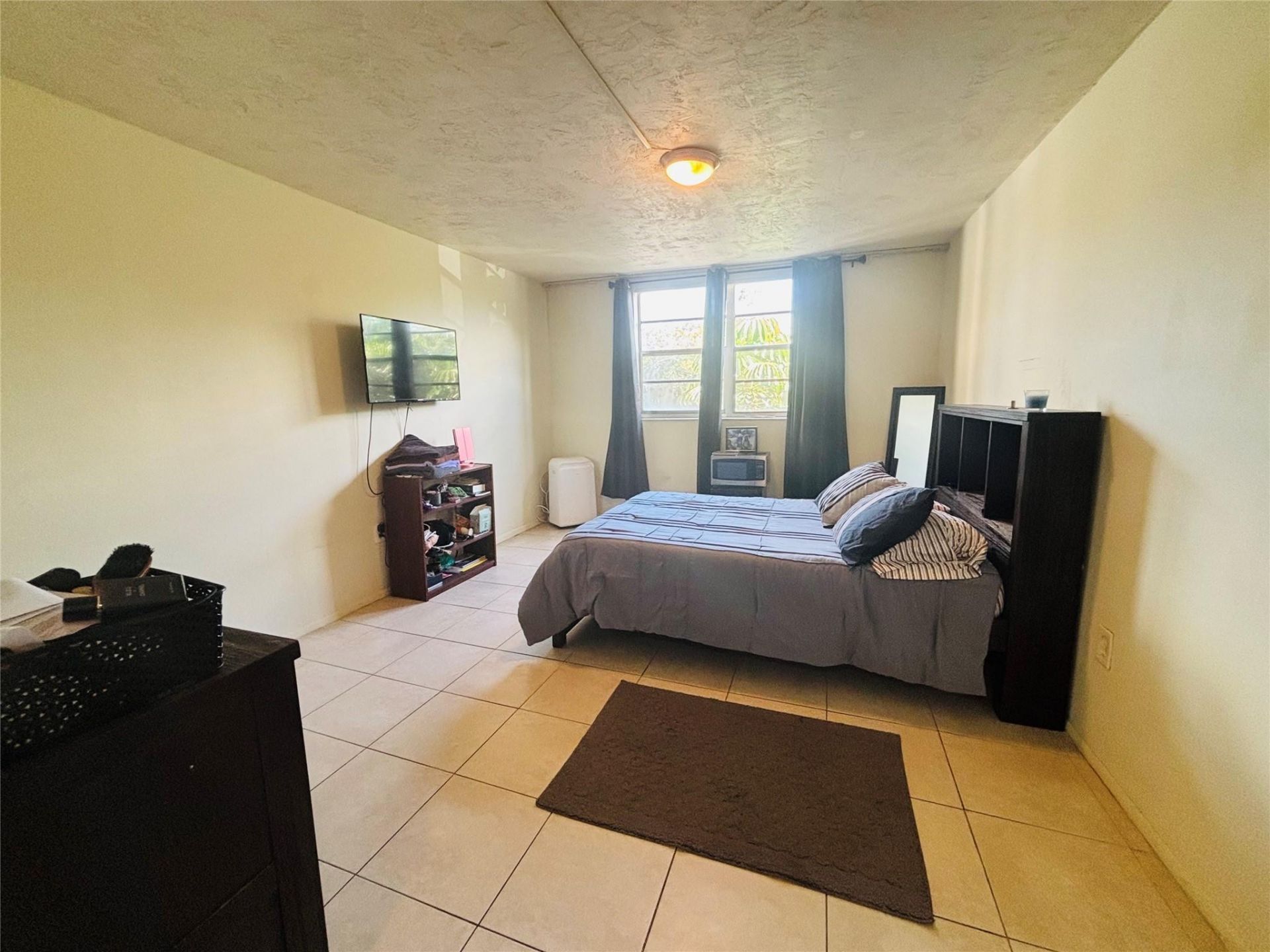 7300 NW 17th Street, Unit 202, Plantation, FL 33313 Photo