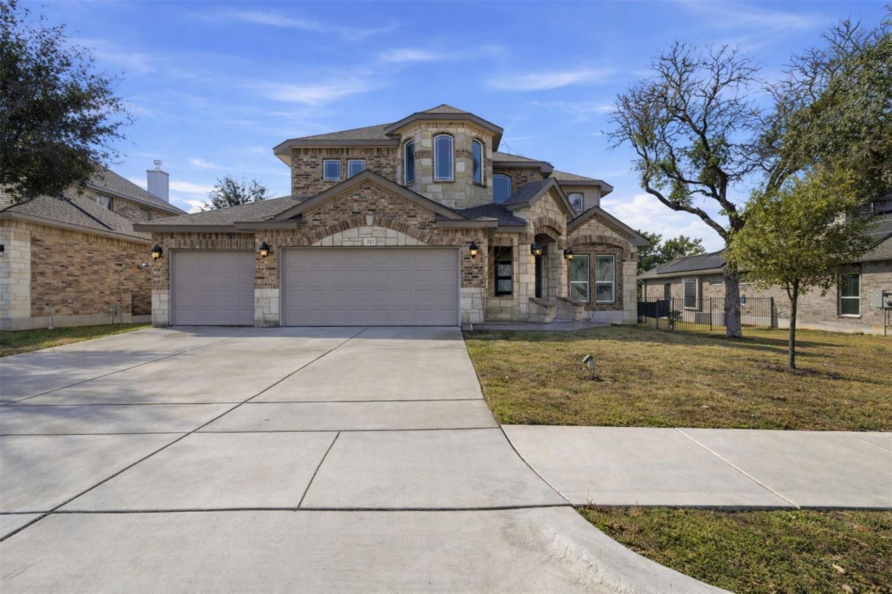 323 Ancient Oak Way, San Marcos, TX 78666 Main Photo