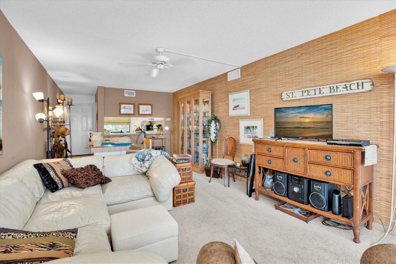 6265 Sun Boulevard, Unit 107, Saint Petersburg, FL 33715 Photo