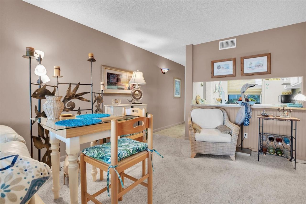 6265 Sun Boulevard, Unit 107, Saint Petersburg, FL 33715 Photo