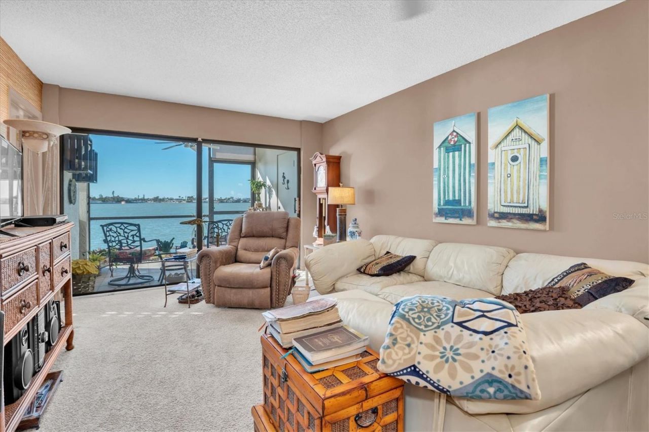 6265 Sun Boulevard, Unit 107, Saint Petersburg, FL 33715 Photo