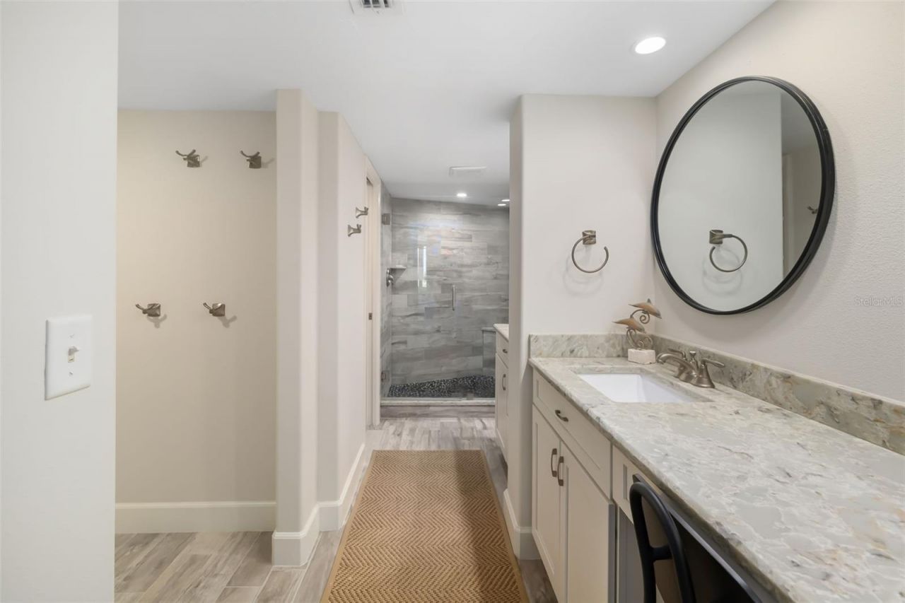 5920 Midnight Pass Road, Unit 704, Sarasota, FL 34242 Photo