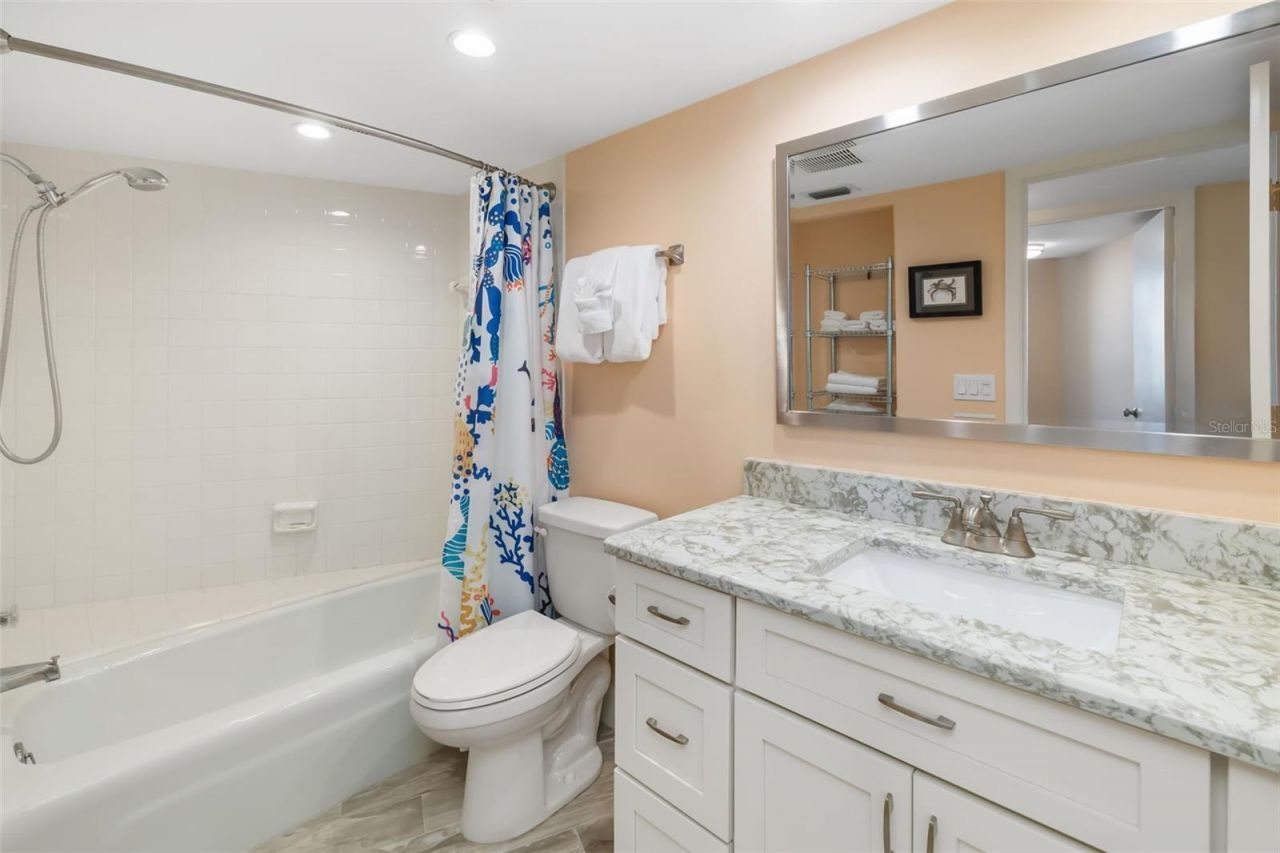 5920 Midnight Pass Road, Unit 704, Sarasota, FL 34242 Photo