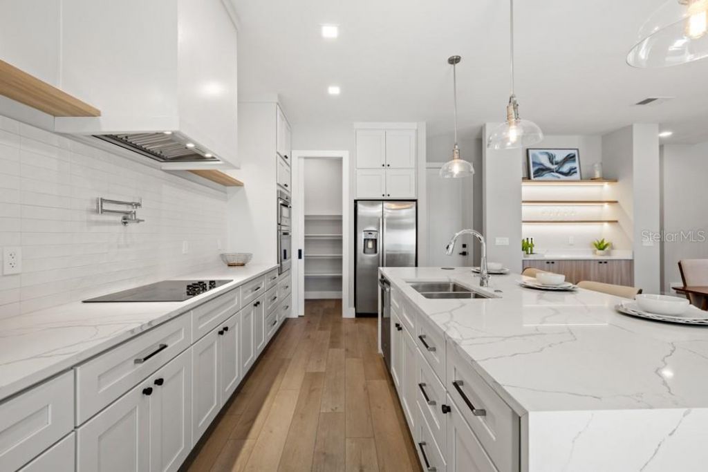 1217 Cloverlawn Avenue, Orlando, FL 32806 Photo