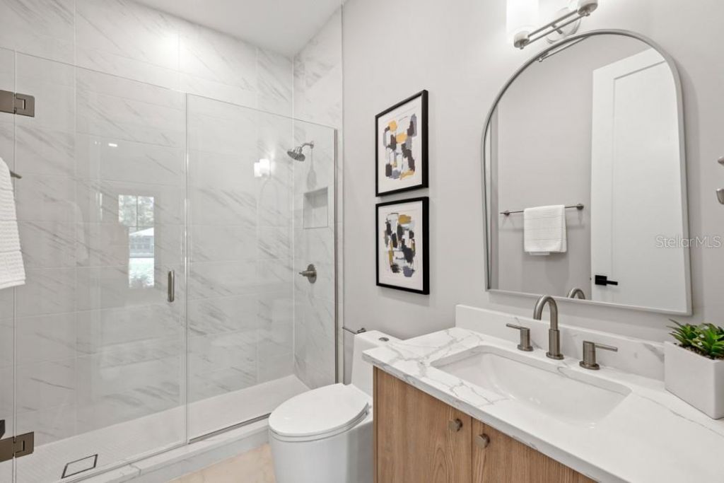 1217 Cloverlawn Avenue, Orlando, FL 32806 Photo