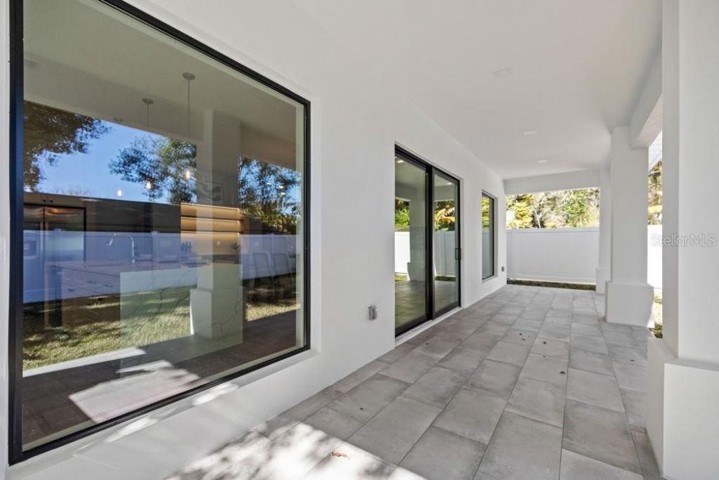 1217 Cloverlawn Avenue, Orlando, FL 32806 Photo