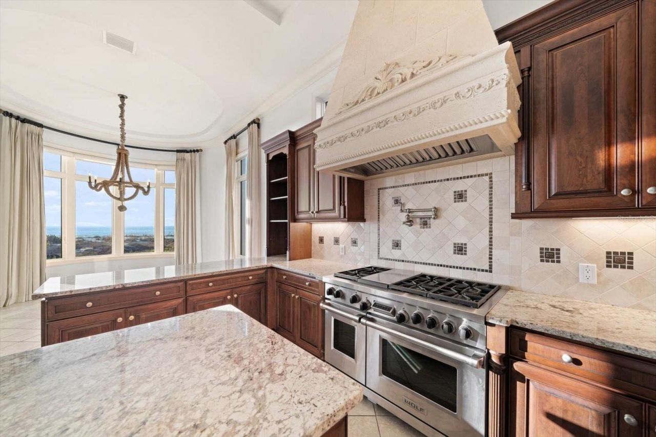 1040 Eldorado Avenue, Clearwater Beach, FL 33767 Photo