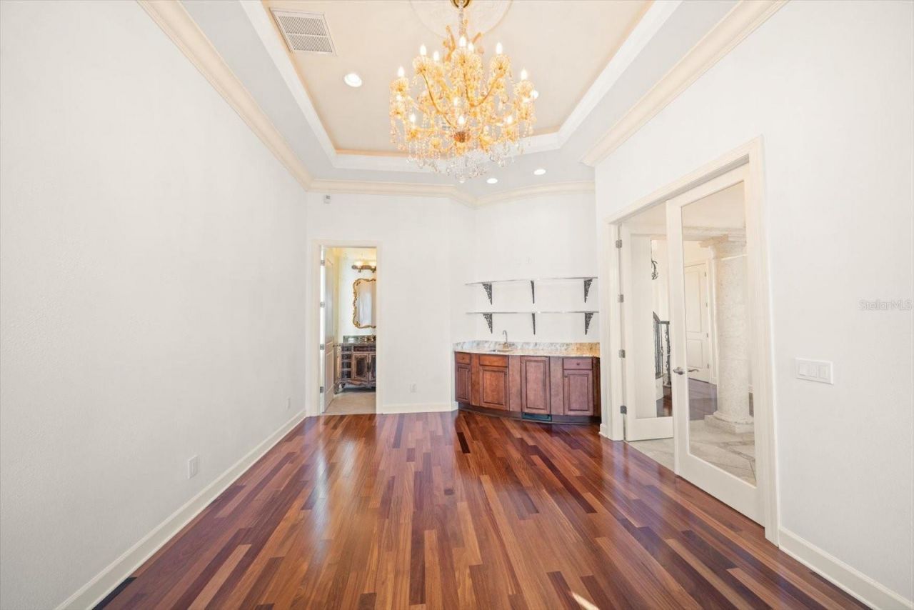 1040 Eldorado Avenue, Clearwater Beach, FL 33767 Photo