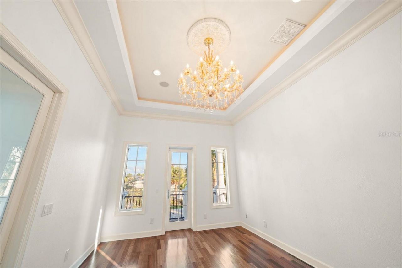 1040 Eldorado Avenue, Clearwater Beach, FL 33767 Photo