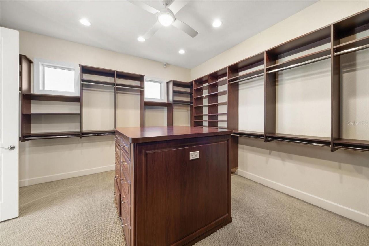 1040 Eldorado Avenue, Clearwater Beach, FL 33767 Photo