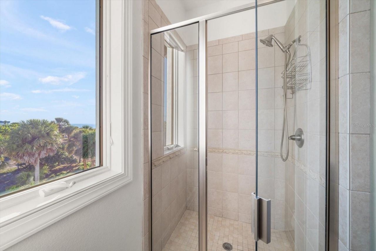 1040 Eldorado Avenue, Clearwater Beach, FL 33767 Photo