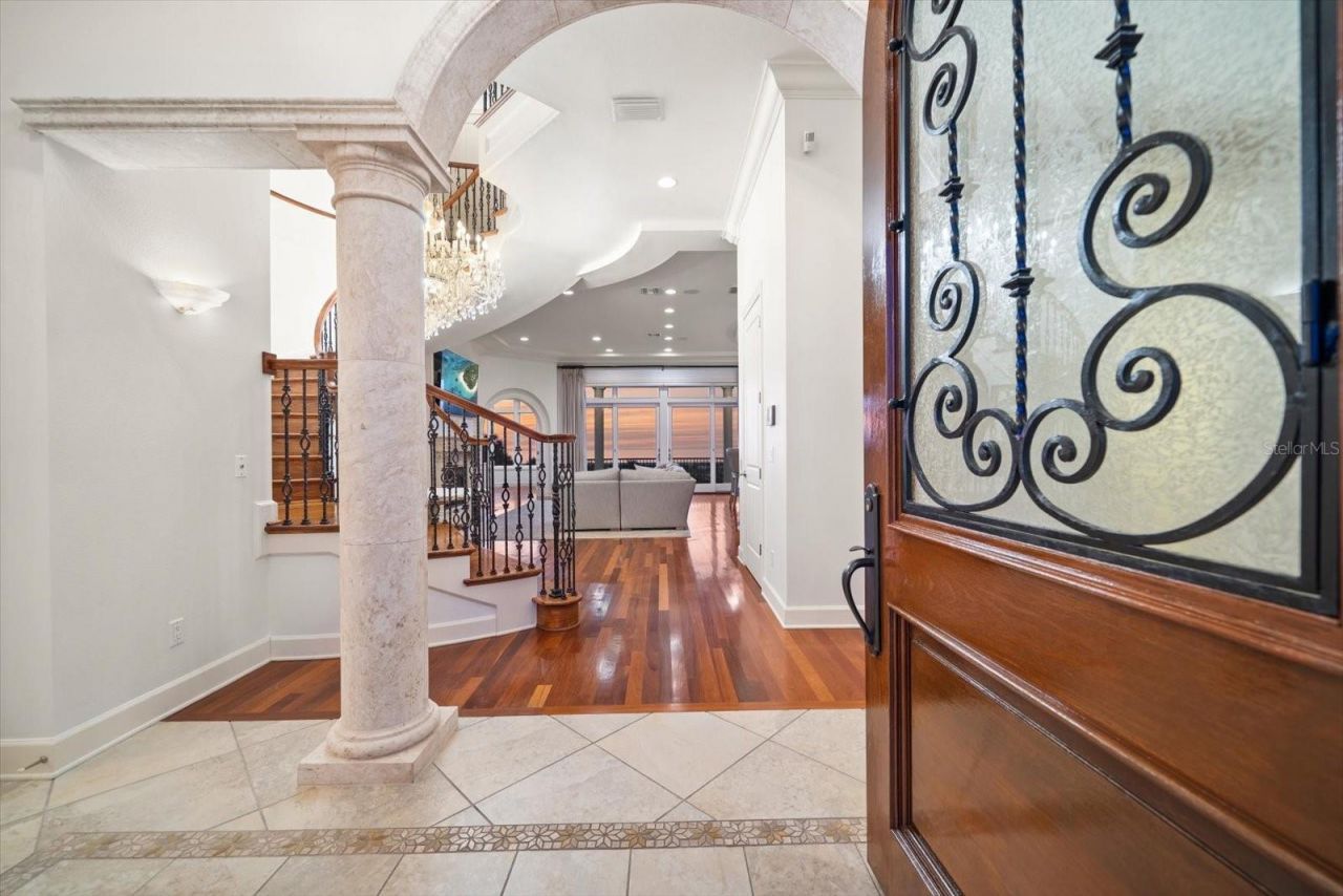 1040 Eldorado Avenue, Clearwater Beach, FL 33767 Photo