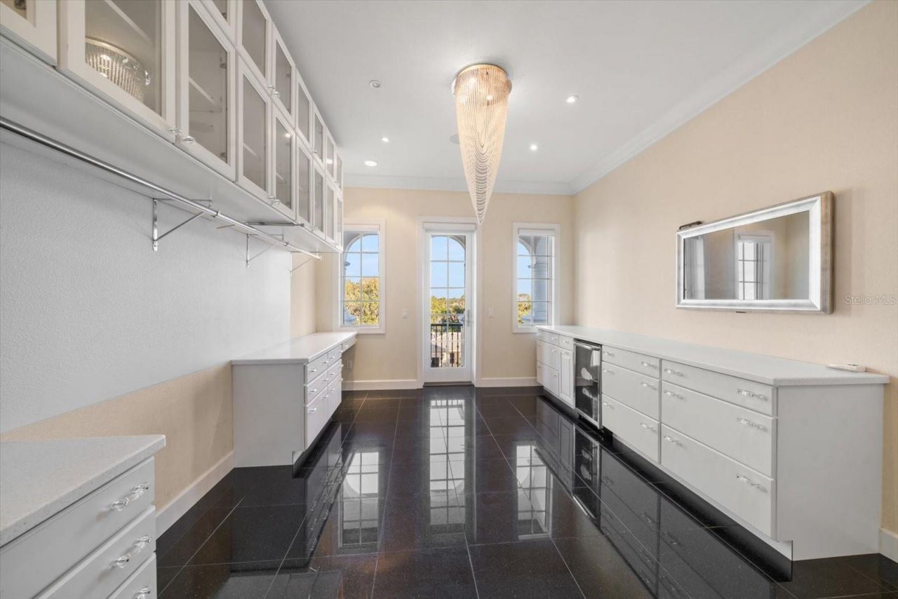 1040 Eldorado Avenue, Clearwater Beach, FL 33767 Photo