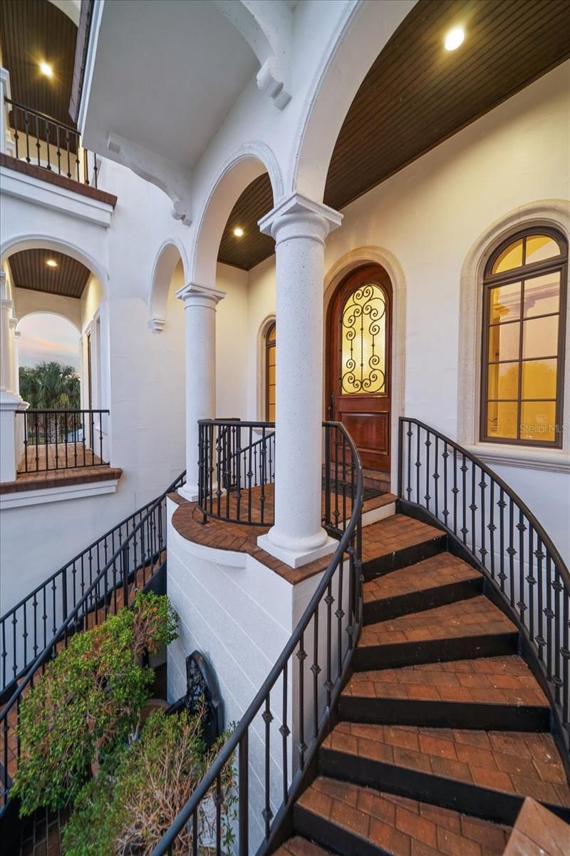 1040 Eldorado Avenue, Clearwater Beach, FL 33767 Photo