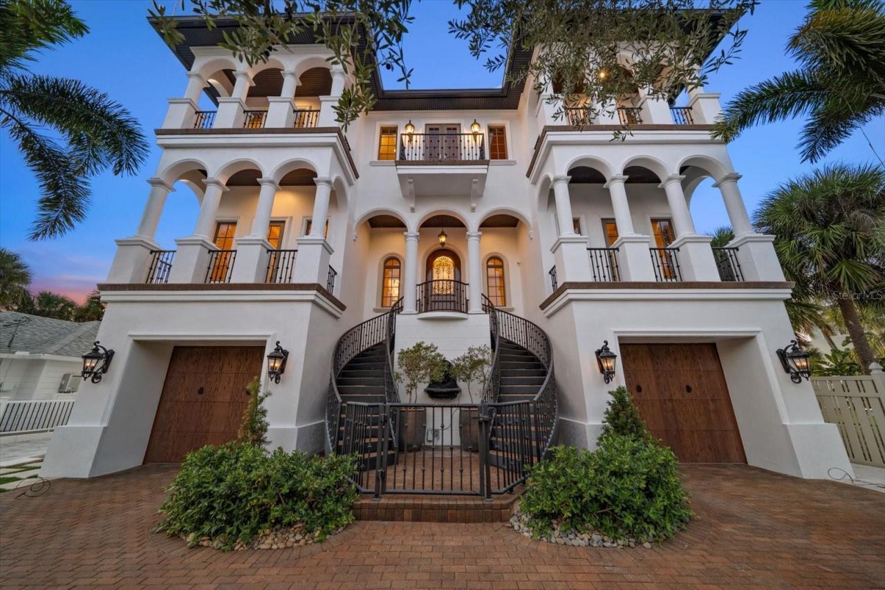 1040 Eldorado Avenue, Clearwater Beach, FL 33767 Photo